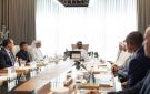 طحنون بن زايد يستعرض استثمارات إم جي إكس في الذكاء الاصطناعي