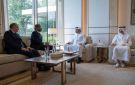 مكتوم بن محمد يبحث مع بنك أوف أمريكا فرص التعاون المالي والاستثماري