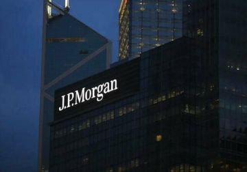 جيه.بي مورجان يستبعد سندات الإمارات من مؤشرات الأسواق الناشئة جيه.بي مورجان يستبعد سندات الإمارات من مؤشرات الأسواق الناشئة