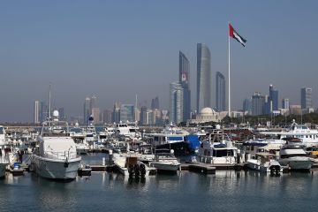  لمست احتراما للدولة ولقيادتنا .. مسؤول إماراتي يكشف تفاصيل لقاء ودي مع ترامب في واشنطن