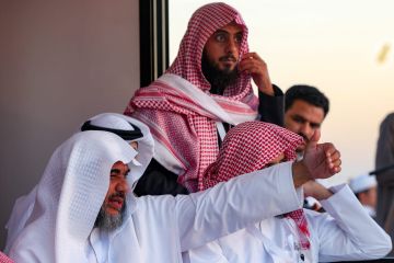 بالأسماء.. دول عربية بدأت رمضان الأربعاء وأخرى الخميس وسط تضارب مع ما يقوله مركز الفلك بالأسماء.. دول عربية بدأت رمضان الأربعاء وأخرى الخميس وسط تضارب مع ما يقوله مركز الفلك