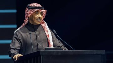 رسالة قوية من وزير الإعلام السعودي بعد الهجمات الإيرانية