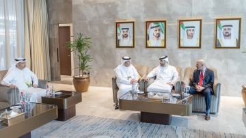 منصور بن محمد: دبي تواصل تطوير قطاعها الصحي برؤية ترتكز على الابتكار والاستدامة