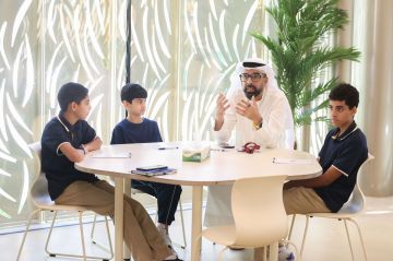 برنامج دبي للطلبة المتميزين يوفر 333 منحة دراسية للطلبة الإماراتيين للعام الدراسي المقبل