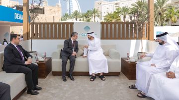 حمدان بن محمد ورئيس حكومة إقليم كردستان العراق يبحثان علاقات التعاون حمدان بن محمد ورئيس حكومة إقليم كردستان العراق يبحثان علاقات التعاون