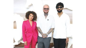 عضو فرقة دي جيه البريطانية تجذبها مسابقات الجمال