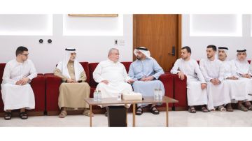 سيف بن زايد وخالد بن زايد ونهيان بن مبارك يعزون في وفاة آلاء نادر