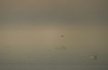 سفينة زومبي.. بلومبيرغ تعلن عن عبور سفينة غريبة مضيق هرمز سفينة زومبي.. بلومبيرغ تعلن عن عبور سفينة غريبة مضيق هرمز