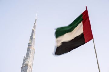 الدفاع الإماراتية تفيد بمقتل 6 أشخاص نتيجة هجمات إيرانية منذ 28 فبراير