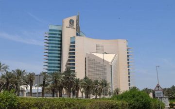 ناقلة نفط كويتية تتعرض لاستهداف إيراني في ميناء دبي