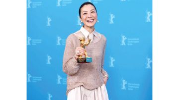  برلين السينمائي يحتفي بميشيل يوه والأصوات الجديدة