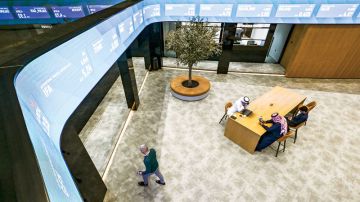 3.39 مليارات درهم تداولات أسهم الإمارات في جلسة بداية الأسبوع