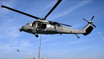 مراسلنا: سقوط مروحية ومقتل اثنين من منتسبي القوات المسلحة الإماراتية بسبب خلل فني مراسلنا: سقوط مروحية ومقتل اثنين من منتسبي القوات المسلحة الإماراتية بسبب خلل فني