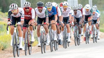 سباق كأس الإمارات للدراجات يقام على شارع محافز في الشارقة اليوم