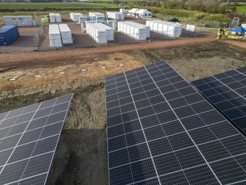 صندوق أبو ظبي للتنمية يدعم مشاريع نوعية لتعزيز الطاقة المتجددة عالميا