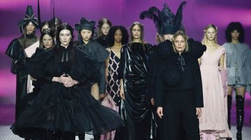  أسبوع الموضة برشلونة .. منصة إبداع وثقافة على البحر