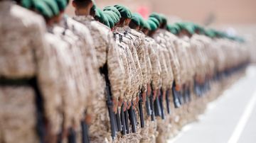 الخدمة الوطنية تلهم شباب الإمارات.. إبداعات بـ الخطوة العسكرية 