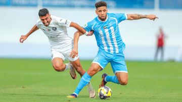 3 قمم «درجة أولى» اليوم.. أبرزها العربي وحتا 