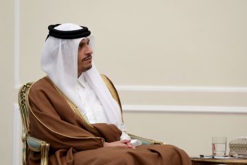 مستشار الأمن الوطني الإماراتي يبحث مع وزير الخارجية القطري جهود الوساطة بين واشنطن وطهران مستشار الأمن الوطني الإماراتي يبحث مع وزير الخارجية القطري جهود الوساطة بين واشنطن وطهران