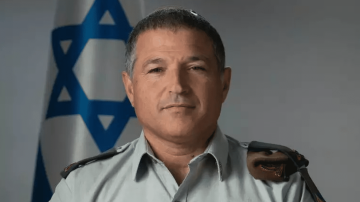 هيئة البث الإسرائيلية: رئيس الشاباك التقى محمد دحلان في الإمارات هيئة البث الإسرائيلية: رئيس الشاباك التقى محمد دحلان في الإمارات