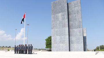 شهداؤنا.. قناديل تضيء السماء وتعلم الأجيال حب الوطن شهداؤنا.. قناديل تضيء السماء وتعلم الأجيال حب الوطن