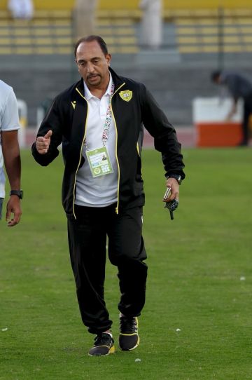 وفاة مدرب أكاديمية الوصل لكرة القدم زامل هليل
