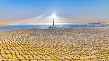 مصر توقع اتفاقيات ضخمة مع الصين والإمارات