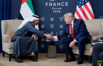 ترامب يمازح الرئيس الإماراتي: عندما تكون بهذا الثراء يمكنك التحدث بصوت منخفض (فيديو) ترامب يمازح الرئيس الإماراتي: عندما تكون بهذا الثراء يمكنك التحدث بصوت منخفض (فيديو)