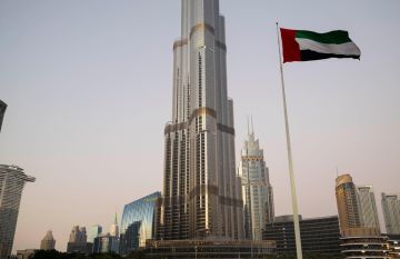 الإمارات تسلم مواطنين روسيين مطلوبين لدى الإنتربول إلى روسيا الإمارات تسلم مواطنين روسيين مطلوبين لدى الإنتربول إلى روسيا