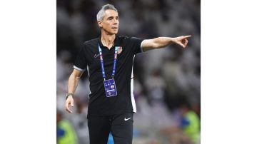 باولو سوزا: مع شباب الأهلي حطمتُ أرقاماً قياسية.. وتُوِّجتُ بـ «الرباعية»