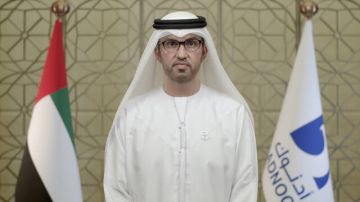 الجابر يبحث مع رئيس بلاك روك الاستثمار طويل الأجل في الطاقة الجابر يبحث مع رئيس بلاك روك الاستثمار طويل الأجل في الطاقة