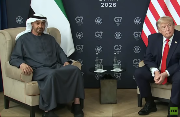 لطيف ووسيم.. ترامب يبدي إعجابه بمراسل إماراتي ويصف الإعلاميين الأمريكيين باللئيمين للغاية (فيديو) لطيف ووسيم.. ترامب يبدي إعجابه بمراسل إماراتي ويصف الإعلاميين الأمريكيين باللئيمين للغاية (فيديو)