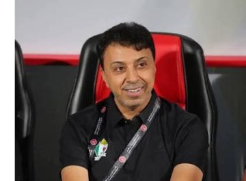 فريق الإمارات يستعين بالمدرب الأردني جمال محمود لقيادة مشروع العودة إلى دوري المحترفين