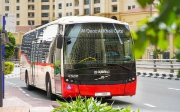 هيئة طرق دبي توظف الذكاء الاصطناعي لتشغيل أكثر من 1100 حافلة هيئة طرق دبي توظف الذكاء الاصطناعي لتشغيل أكثر من 1100 حافلة