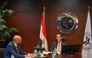  هيئة الاستثمار تبحث مع موانئ دبي خطط التوسع واستكشاف فرص جديدة في مصر