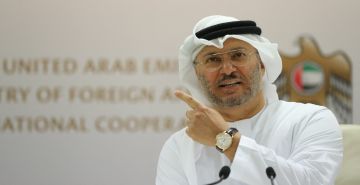 قرقاش: استهداف دول الخليج والأردن أثبت فشله.. المطلوب حلول واقعية قرقاش: استهداف دول الخليج والأردن أثبت فشله.. المطلوب حلول واقعية