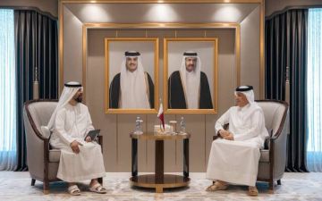 أمير قطر يتلقى رسالة خطية من رئيس الإمارات