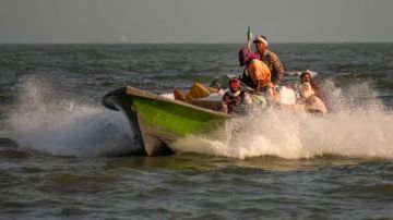 من خور دبي إلى سوق الدرهم ، ماذا يعني وقف الإمارات تجارتها مع إيران؟ من خور دبي إلى سوق الدرهم ، ماذا يعني وقف الإمارات تجارتها مع إيران؟