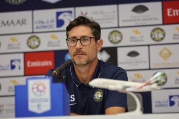سانشيز: متفائل بقدرة كلباء على تحقيق بداية إيجابية أمام النصر