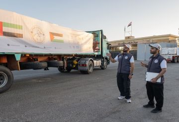الفارس الشهم 3: 5 قوافل إماراتية تدخل إلى غزة محملة بـ1056 طنا من المساعدات