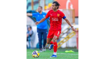 ساندر بن بشير يطارد إنجازاً تاريخياً.. هداف «الأولى» للموسم الثالث توالياً