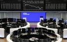 الأسهم الأوروبية تتجه لأطول سلسلة خسائر منذ 2025 - ae