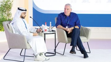 علي جابر: الإمارات ودبي توفران بيئة متكاملة لنمو الصناعة الإعلامية واستقطاب المواهب والاستثمارات علي جابر: الإمارات ودبي توفران بيئة متكاملة لنمو الصناعة الإعلامية واستقطاب المواهب والاستثمارات