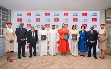 طيران الإمارات توقع 7 مذكرات تفاهم لدعم نمو السياحة في وجهات عالمية طيران الإمارات توقع 7 مذكرات تفاهم لدعم نمو السياحة في وجهات عالمية