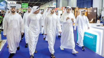محمد بن راشد بن محمد يزور سوق السفر العربي محمد بن راشد بن محمد يزور سوق السفر العربي