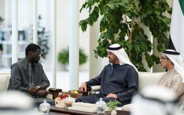 الإمارات والسنغال تبحثان تعزيز التعاون بالمجالات الاستثمارية والاقتصادية الإمارات والسنغال تبحثان تعزيز التعاون بالمجالات الاستثمارية والاقتصادية