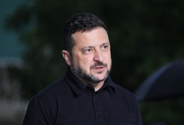 زيلينسكي يسمي ثلاثة مواقع محتملة لاستضافة اللقاء الثلاثي المقبل بشأن أوكرانيا زيلينسكي يسمي ثلاثة مواقع محتملة لاستضافة اللقاء الثلاثي المقبل بشأن أوكرانيا