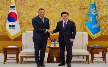 الإمارات وكوريا تبحثان تعزيز التعاون في الذكاء الاصطناعي والطاقة النووية الإمارات وكوريا تبحثان تعزيز التعاون في الذكاء الاصطناعي والطاقة النووية