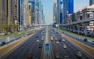 دبي تخطط لتوسعة شبكة الطرق والنقل بالقطارات لخدمة 10 ملايين نسمة