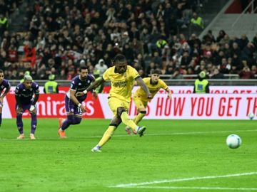 افتتاح الجولة الثامنة للدوري الإيطالي بمواجهة ميلان مع بيسا افتتاح الجولة الثامنة للدوري الإيطالي بمواجهة ميلان مع بيسا